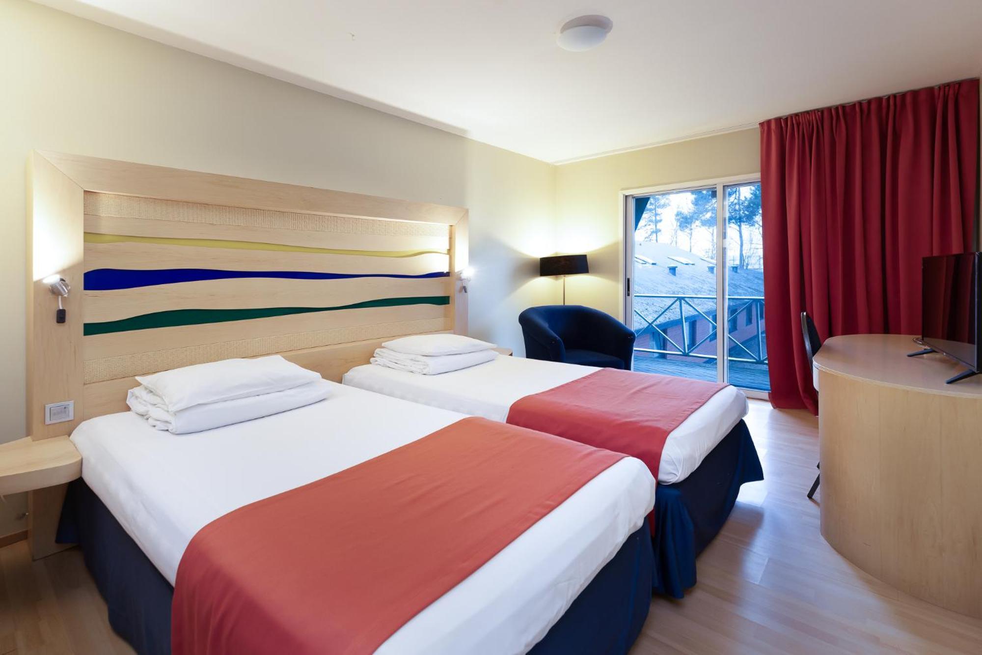 Peoleo Hotell Laagri Kültér fotó