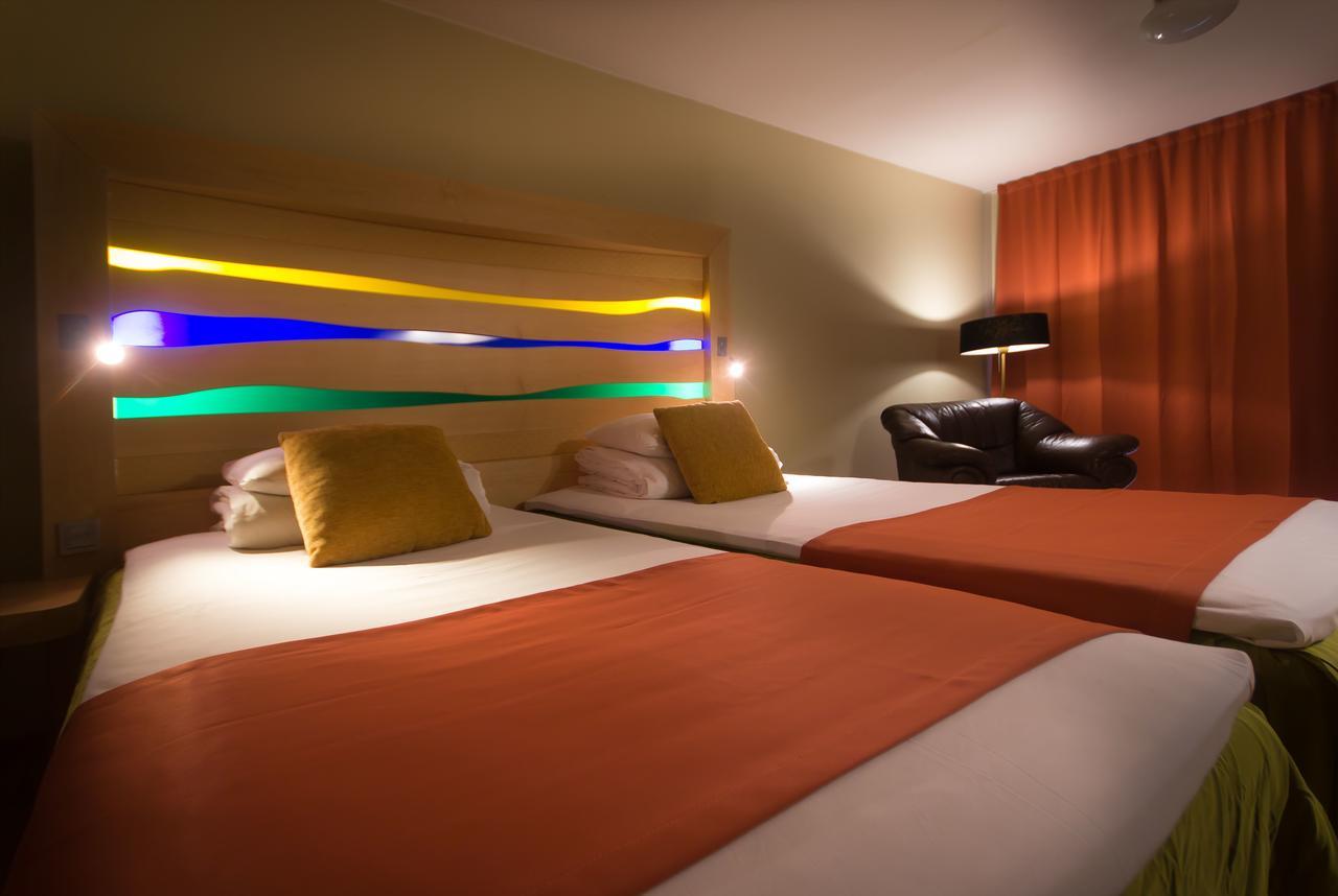Peoleo Hotell Laagri Kültér fotó